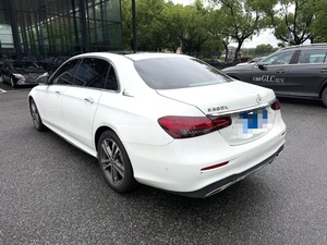 <span class=keywords><strong>Mercedes</strong></span>-Benz <span class=keywords><strong>Clase</strong></span> <span class=keywords><strong>E</strong></span> E260L Sport <span class=keywords><strong>Híbrido</strong></span> Usado, Pintura Original Completa, Sedán Ejecutivo con Volante a la Izquierda para Exportación FOB - Product Image 4