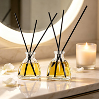 Bouteille diffuseur de parfum en gros, vide, pour décoration intérieure, 30 ml, en verre transparent en forme de fleur, avec emballage de vente au détail