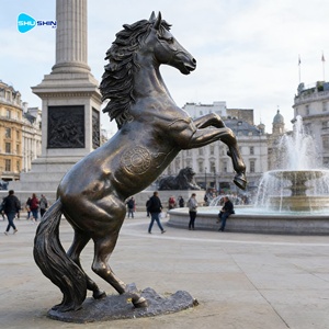 Ensemble de sculptures de chevaux et de poulains en bronze pour jardin extérieur, statues artistiques de chevaux pour la place publique et la décoration paysagère - Product Image 3
