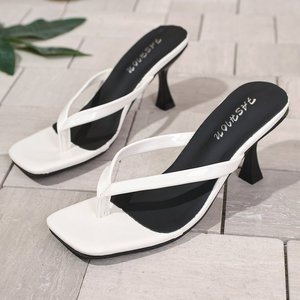 Mules à talon fin en cuir verni à bout carré pour femme, sandales à enfiler tendance avec pince d'orteil, chaussures d'été pour l'extérieur - Product Image 5