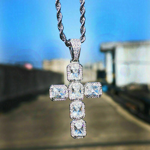 Collana con Ciondolo Quadrato in Zircone Unisex, Stile Street, Catena Lunga per Maglione, Gioielli alla Moda - Product Image 1