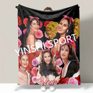 YINSHI precio más bajo personalizado <span class=keywords><strong>Karol</strong></span> <span class=keywords><strong>G</strong></span> & Selena personaje de impresión poliéster sublimación polar PANA felpa manta de viaje - Product Image 4