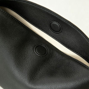 Sac à bandoulière Zenos en cuir de vachette pleine fleur, modèle Cloud Dumpling, nouvelle collection 2026 pour femme - Product Image 6