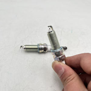 Bougies d'allumage en iridium-platine de haute qualité 18867-09095 pour Hyundai Elantra, Kona, Veloster, Forte, Seltos et <span class=keywords><strong>Soul</strong></span>. - Product Image 4