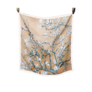Foulard Quadrato Piccolo con Stampa Floreale a Olio 70x70cm, Accessorio Moda per Donna - Product Image 1