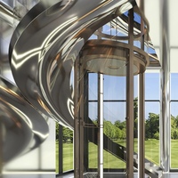 Haut de gamme taille personnalisée verre trempé clair courbé Double main courante incurvée moderne courbure escalier en verre garde-corps balustrade sécurité