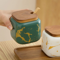 Ensemble de pots à épices en céramique marbrée de luxe nordique pour sel, sucre, poivre, avec couvercle en bambou, cuillère et plateau