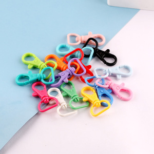 Hebilla de Plástico en Forma de D Giratoria y Colorida, Llavero, Accesorio DIY para Bolsos, Colgante para Peluches, Suministros para Fabricación de Joyas - Product Image 3