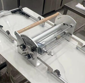Laminoir à pâte électrique commercial opération facile laminoir à pâte feuilletée réversible rouleau à pâte pour boulangeries pâtisseries - Product Image 5