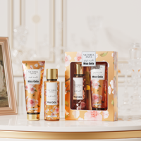Coffret cadeau Victoria Body Spray Secret, lotion pour le corps 236 ml et spray pour le corps 250 ml, sac de voyage, parfums floraux originaux, parfum de marque