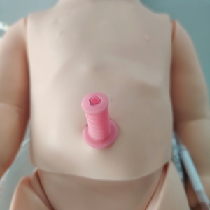 DARHMMY Mannequin de RCP en PVC durable et entièrement fonctionnel pour la formation en soins néonatals, taille réelle, qualité supérieure pour la science médicale - Product Image 4