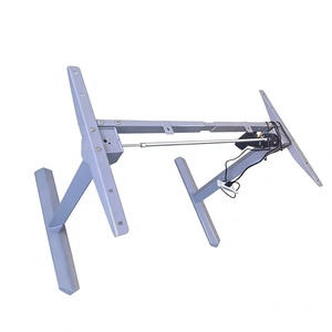 โต๊ะ<span class=keywords><strong>คอม</strong></span>พิวเตอร์โลหะปรับระดับความสูงได้ด้วยมอเตอร์เดียว คุณภาพสูง ปี 2026 สำหรับเล่นเกมและทำงานแบบยืน - Product Image 3