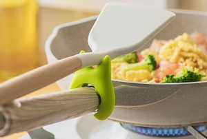 Soporte Multifuncional de Silicona para Utensilios de Cocina, Soporte para Espátula de Grado Alimenticio, Protector Antidesbordamiento para Borde de Olla y Estufa, Soporte para Cuchara de Sopa - Product Image 4