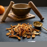Irisan Kulit Jeruk Mandarin Premium Kering Alami Vegan Non-GMO Bebas Gluten 100g/Kotak untuk Mendukung Pencernaan & Aroma Kaya