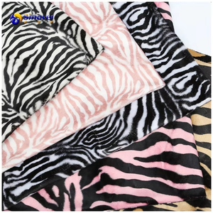 100% <span class=keywords><strong>Polyester</strong></span> Bình Thường In Velboa/Vải Nhung Bò Tiger Động Vật In Ấn Vải Nhung Cho Thảm Sofa Và Đồ Chơi - Product Image 4