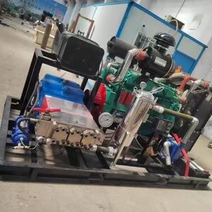 Nuevas Bombas de Pistón Reciprocantes de Tres Cilindros de Acero Inoxidable de Alta Resistencia y Ultra Alta Presión para Inyección de Agua en Campos Petroleros - Product Image 3