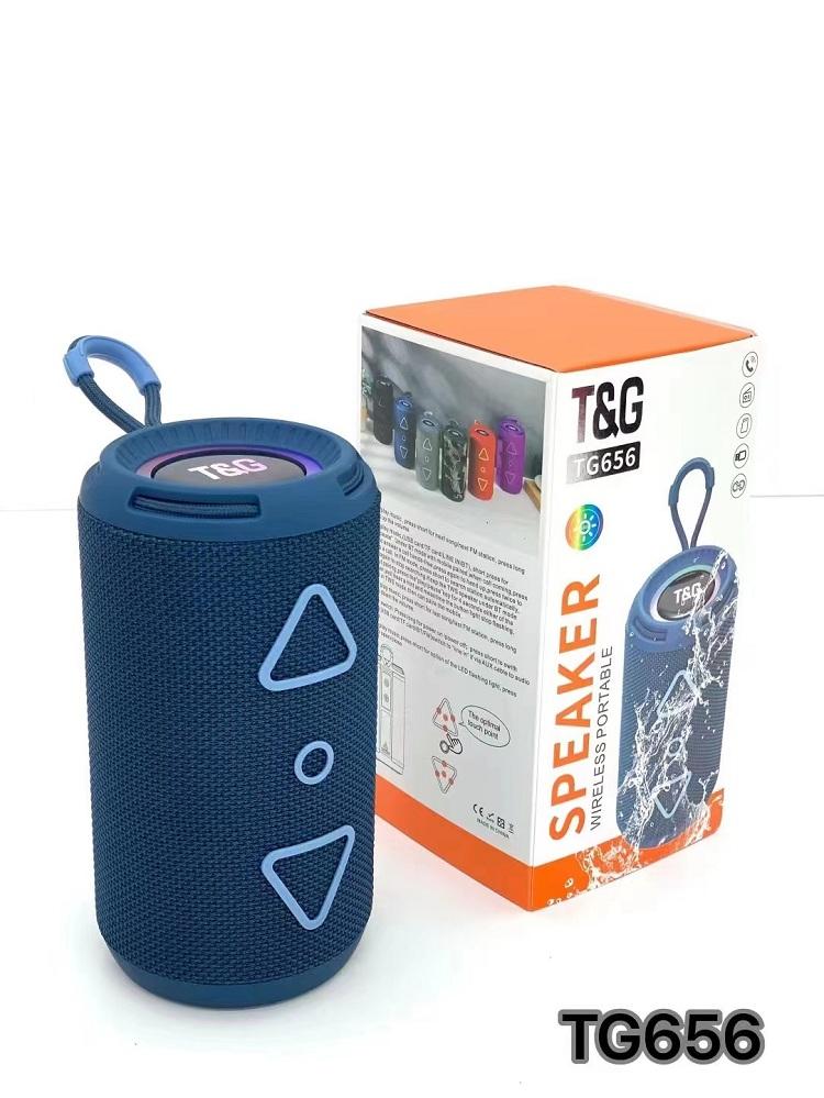 สีน้ำเงิน