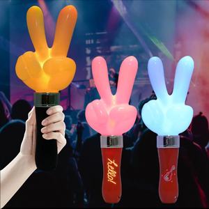 Commercio all'ingrosso K-pop logo personalizzato marchio Led Stick incandescente luce LED Stick per eventi di concerto feste di Halloween - Product Image 1