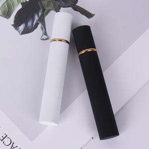 Colle pour <span class=keywords><strong>cils</strong></span> imperméable <span class=keywords><strong>de</strong></span> marque privée, colle à <span class=keywords><strong>cils</strong></span> <span class=keywords><strong>de</strong></span> haute qualité sans latex, colle forte pour <span class=keywords><strong>cils</strong></span> en bande, colle végétalienne pour extensions <span class=keywords><strong>de</strong></span> <span class=keywords><strong>cils</strong></span> - Product Image 5