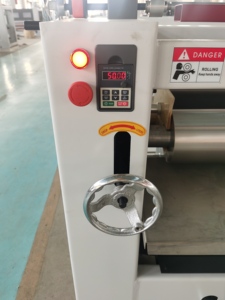 TC Machinery Moteur électronique haute puissance Épandeur de collage simple face/double face/Machine à plastifier le <span class=keywords><strong>placage</strong></span> de contreplaqué Personnalisable - Product Image 6