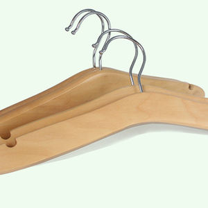 Cintre en bois coloré antidérapant, 1 pièce, pour vêtements de bébés et enfants, vente en gros - Product Image 3