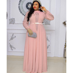 Robe pour femmes Robe de style imprimé Robe de jeune fille à la mode Robe longue de couleur unie de grande taille avec ceinture - Product Image 3