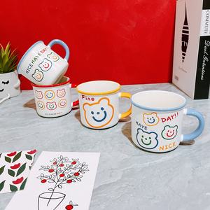 Stile coreano orso tazza carino cartone animato tazza di ceramica per la colazione acqua <span class=keywords><strong>caffè</strong></span> o regalo porcellana sorridente tazza per il viso per i viaggi - Product Image 1