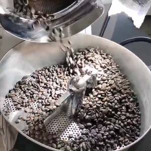 Machine d'emballage automatique <span class=keywords><strong>de</strong></span> type rotatif à haute précision pour dosettes K-Cup et Nespresso, pour <span class=keywords><strong>poudre</strong></span> <span class=keywords><strong>de</strong></span> thé et <span class=keywords><strong>de</strong></span> café, à entraînement électrique - Product Image 3