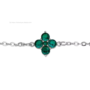 สร้อยข้อมือรูปดอกโคลเวอร์ประดับเพทายสีเขียวสำหรับผู้หญิง เครื่องประดับนำโชค สร้อยข้อเท้าชุบเคลือบเงา แฟชั่นฤดูร้อน - Product Image 3