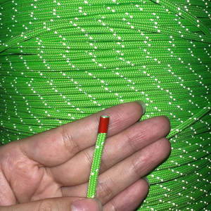 Tali Reflektif UHMWPE <span class=keywords><strong>Dyneema</strong></span> <span class=keywords><strong>1.5mm</strong></span> Warna Hijau Kustom, Tali Tenda Luar Ruangan Tahan Air Portabel, 50 meter Per Gulungan - Product Image 2