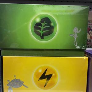 Boîte Cadeau de Classement de Cartes Pokémon TCG en Chinois Simplifié - Énergie Scintillante - Étanche d'Usine - Catégories : Dark, Fighting, <span class=keywords><strong>Steel</strong></span>, Lightning, Grass, Fire - Product Image 3