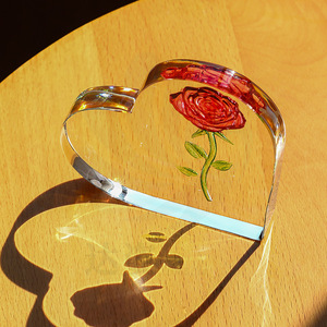 Ornement en verre rose iceberg de cristal, décor floral peint, cadeau pour la fête des mères - Product Image 3