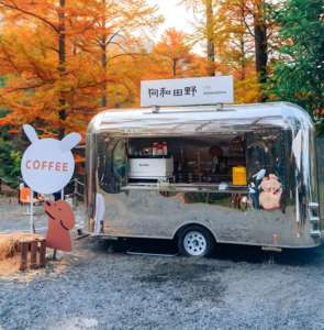 Carrito de Sándwiches Cubanos Estilo <span class=keywords><strong>Miami</strong></span> con Pan Prensado y Cerdo Asado, Auténtico Sabor de Little Havana para Días Soleados en la <span class=keywords><strong>Playa</strong></span> - Product Image 2