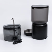 Distributeur automatique de nourriture pour animaux de compagnie 4L et fontaine à eau 2,2L avec caméra 1080P, contrôle par application, vision nocturne et alimentation programmée