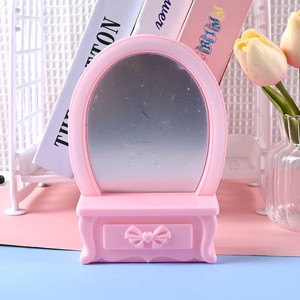 Mini <span class=keywords><strong>espejo</strong></span> de tocador <span class=keywords><strong>con</strong></span> diseño de tocador <span class=keywords><strong>con</strong></span> <span class=keywords><strong>luces</strong></span>, <span class=keywords><strong>espejo</strong></span> de maquillaje pequeño, <span class=keywords><strong>espejo</strong></span> cosmético portátil para niños, espejos DIY para estudiantes - Product Image 6