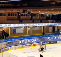 Panneau LED étanche RVB Taux de rafraîchissement élevé P5 Intérieur Extérieur Autour du stade Écran d'affichage publicitaire LED de basket-ball HD