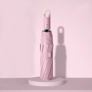 ร่มกันแดดอัตโนมัติแบบสามตอน รุ่น Donut Hook พร้อมโครงเหล็กและยางเคลือบกาวสีดำ ป้องกันรังสียูวี สำหรับผู้ใหญ่ - Product Image 1