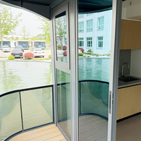 Hôtel flottant sur l'eau, résidence flottante, logement flottant imperméable, maison flottante écologique à installation rapide