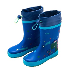 <span class=keywords><strong>Bottes</strong></span> <span class=keywords><strong>de</strong></span> <span class=keywords><strong>pluie</strong></span> imperméables en caoutchouc pour enfants à la mode personnalisée Cartoon pour enfants - Product Image 3