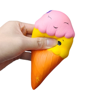 Fabrication de jouets de décompression mignons à presser Crème glacée molle Soulagement du stress à montée lente Jouets en mousse PU Jouets spongieux