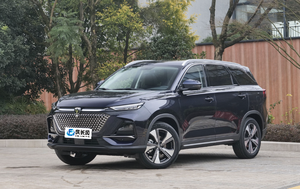 <strong>Changan</strong> <strong>Oshan</strong> <strong>X7</strong> Plus Compact SUV New Stock High-Speed Gasoline Car Automatic Gearbox Left Steering Fabric Seats R19 Tire Size - Product Image 2