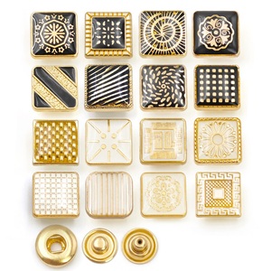 กระดุมโลหะคุณภาพสูงสำหรับเสื้อโทบ แบบกด 4 ส่วน - Product Image 1