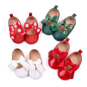 Chaussures de bébé scintillantes en cuir brillant, chaussures de princesse pour bébés, chaussures de Noël pour bébés - Product Image 1