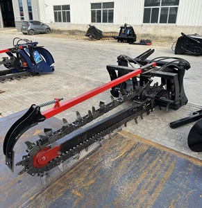 Trancheuse à chaîne pour l'irrigation des terres agricoles et des vergers - Product Image 1