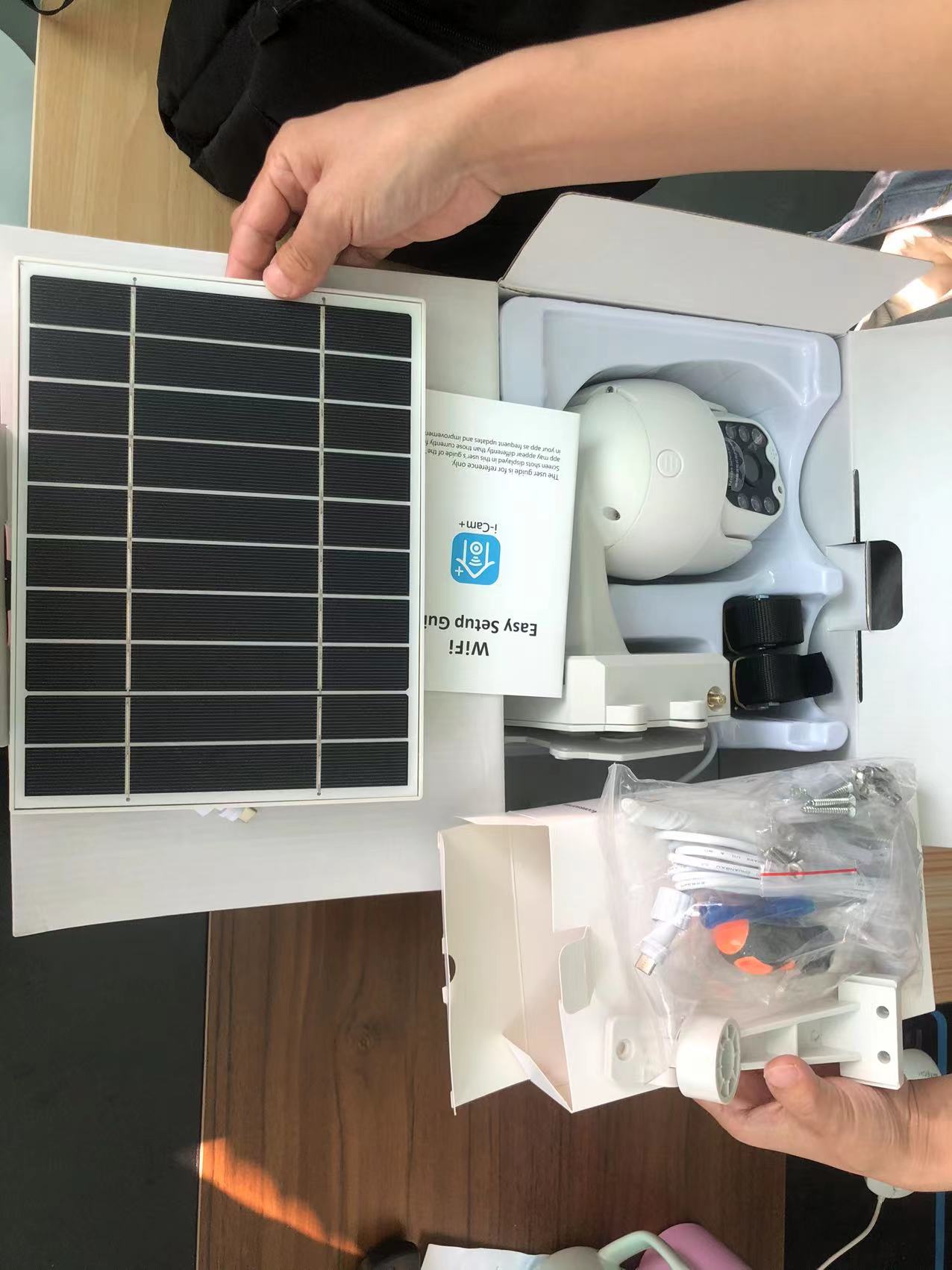 Système de sécurité solaire imperméable extérieur de caméra de Wifi /4g de radio de Ptz de puissance faible de Smart Home de Glomarket