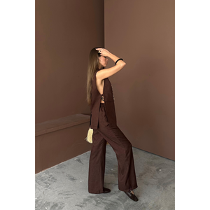 Conjunto de Lino Marrón para Mujer, Chaleco con Cuello y Estampado de Concha de Mejillón y Pantalones - Elegante Conjunto de Lino con Estampado Marrón para Mujer - Product Image 5