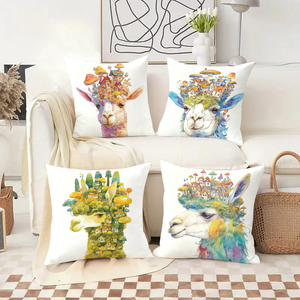 奇抜なアルパカの枕、頭にはきのこの村が描かれている、お祝いの休日の装飾品 - Product Image 2