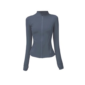 Veste de yoga pour femme, série fermeture éclair dorée, couleur unie, respirante, en nylon, ajustée, manches longues, haut de sport fitness - Product Image 5