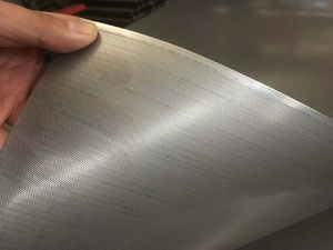 Panel de Malla de Alambre de Acero Inoxidable 304/316 Perforado con Orificios Convexos, Marca HUANJI, Acabado Brillante, Certificado ISO9001, para Filtración, Venta al Por Mayor - Product Image 4