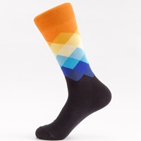 Personnalisé Hommes Unisexe Décontracté Classique Coton Crew Chaussette Nouveauté Conception Drôle À Motifs Robe Colorée Chaussettes